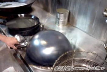 新锅买来要开锅才好用，老厨师教你怎样做