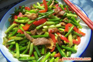 蒜薹肉丝