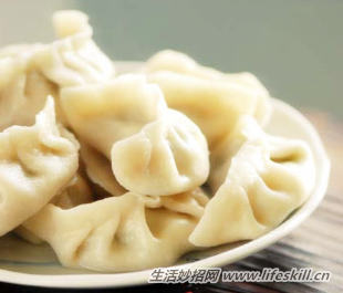 煮饺子防粘连有妙招