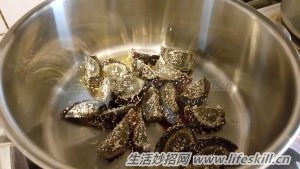 夏季开胃菜：椒盐皮蛋