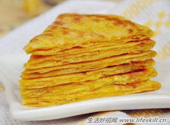 南瓜五香油饼的做法