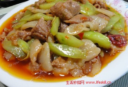 黄瓜溜肉片