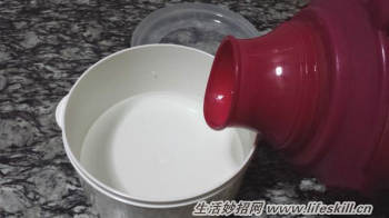 手把手教你在家自制新鲜酸奶