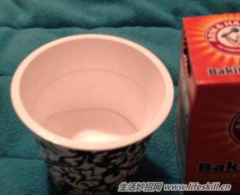 用小苏打+精油 自制空气净化器