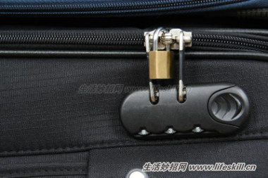 旅行中保障行李安全的必备用品
