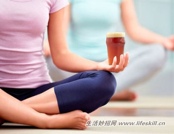 跑步前喝咖啡 能让你跑得更久